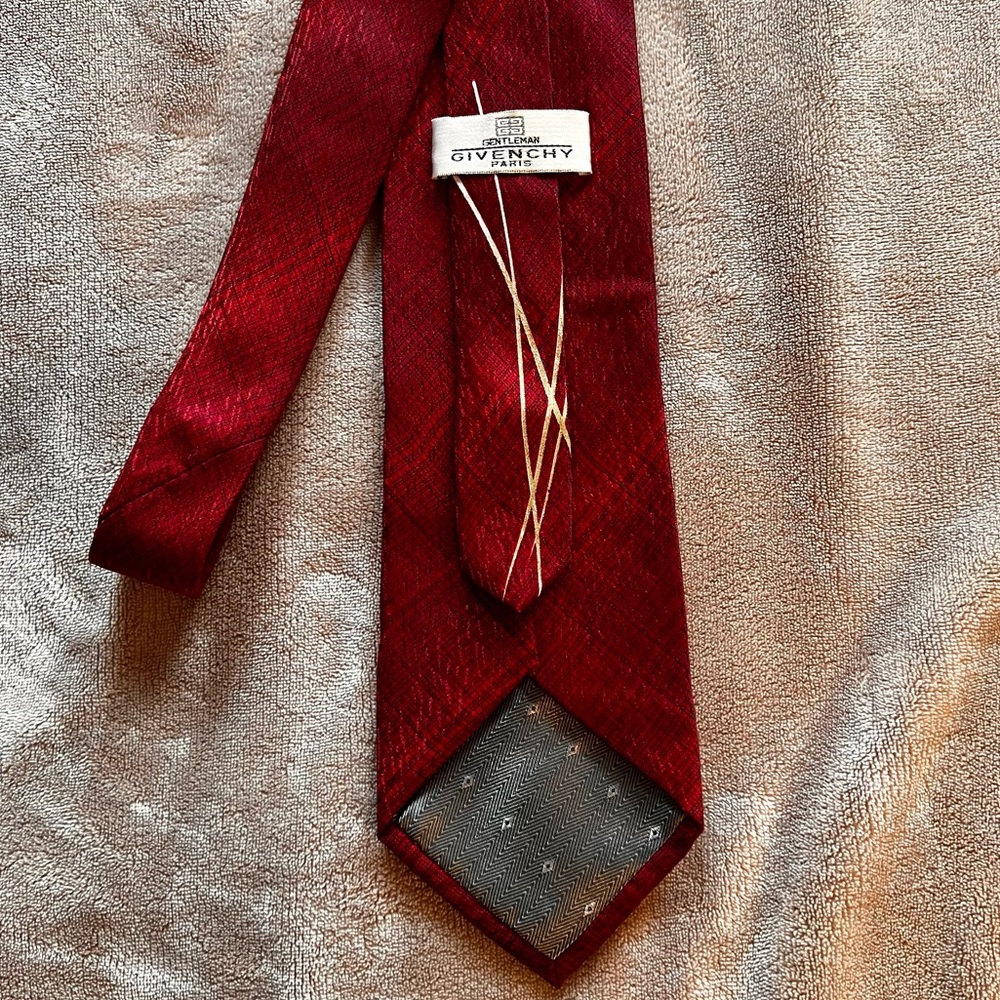 Givenchy Red Silk Tie with Subtle Pattern